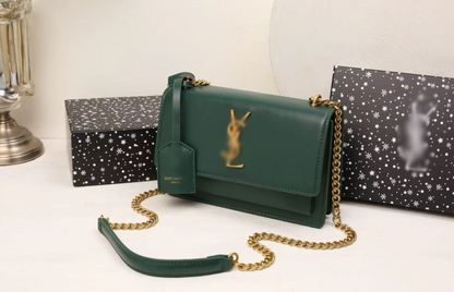 Sunset Medium Shoulder Bag in Smooth Leather